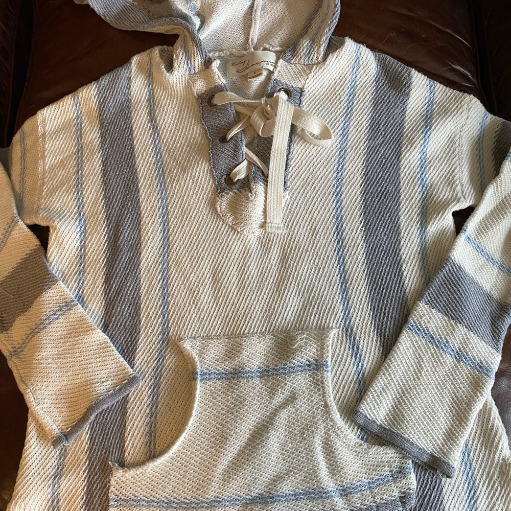 Knit pullover hoodie